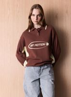 Sweater con Diseño y Cuello Polo