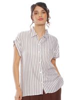 Blusa Manga Corta Listada Abotonada Rayas con Bolsillo