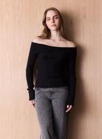 Sweater con Cuello Bardot