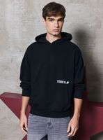 Polerón con Capucha Colab Studio 95