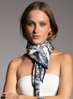 Pañuelo Flores Azul