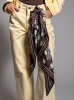 Pañuelo Flores Café