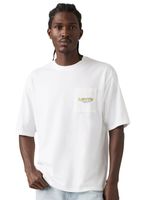 Polera Loose Fit Corta Print en Bolsillo