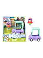 Auto de la Abuela con Figura Janet