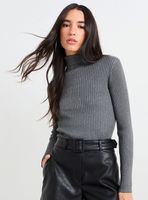 Sweater Liso Beatle Regular con Manga Larga