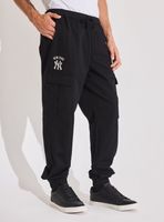 Pantalón Cargo Bonsillos Regular Fit Twill