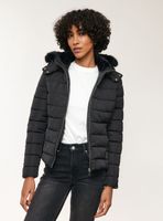 Parka Básica con Gorro Desmontable y Piel