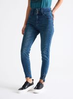 Jeans Push Up 3 Botones Basta Deshilachada