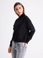 Sweater Cuello Alto Texto en Strass
