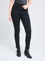 Jeans Push Up Cadenita en Bolsillo