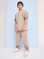 Pantalón Cargo Estampado Tipo Parche Marvel