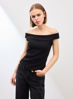 Polera Acanalada Hombro Descubierto