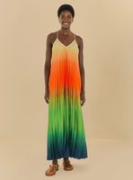 Vestido Plisado con Diseño Degradé