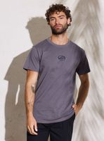 Polera Estampado de Goma en Pecho