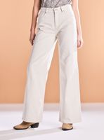 Jeans Parches Estrellas Bolsillos Traseros