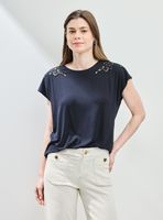 Polera Aplicación de Macramé en Hombros