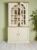 Vitrina Martina Sarah Miller