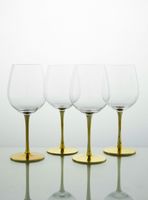 Set 4 Copas Vino Pie Dorado 550 ml