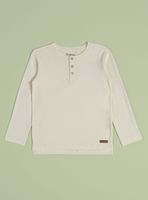 Polera Lisa con Botones en el Cuello