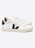 Zapatilla Urbana Estilo Recife Mujer