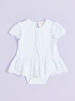 Enterito con Falda y Broderie