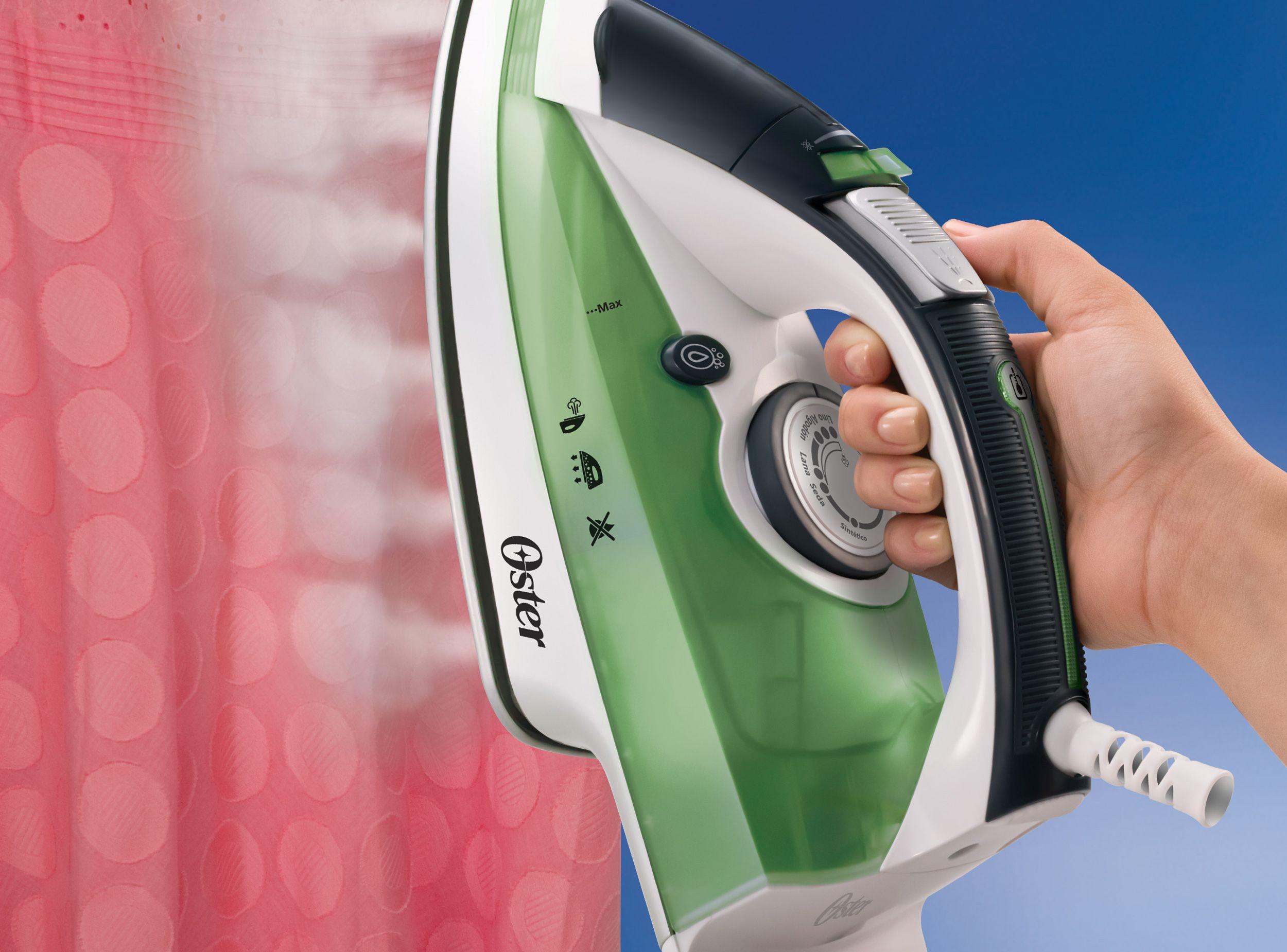 Plancha a vapor 2200W GCSTCM2002G Oster-5