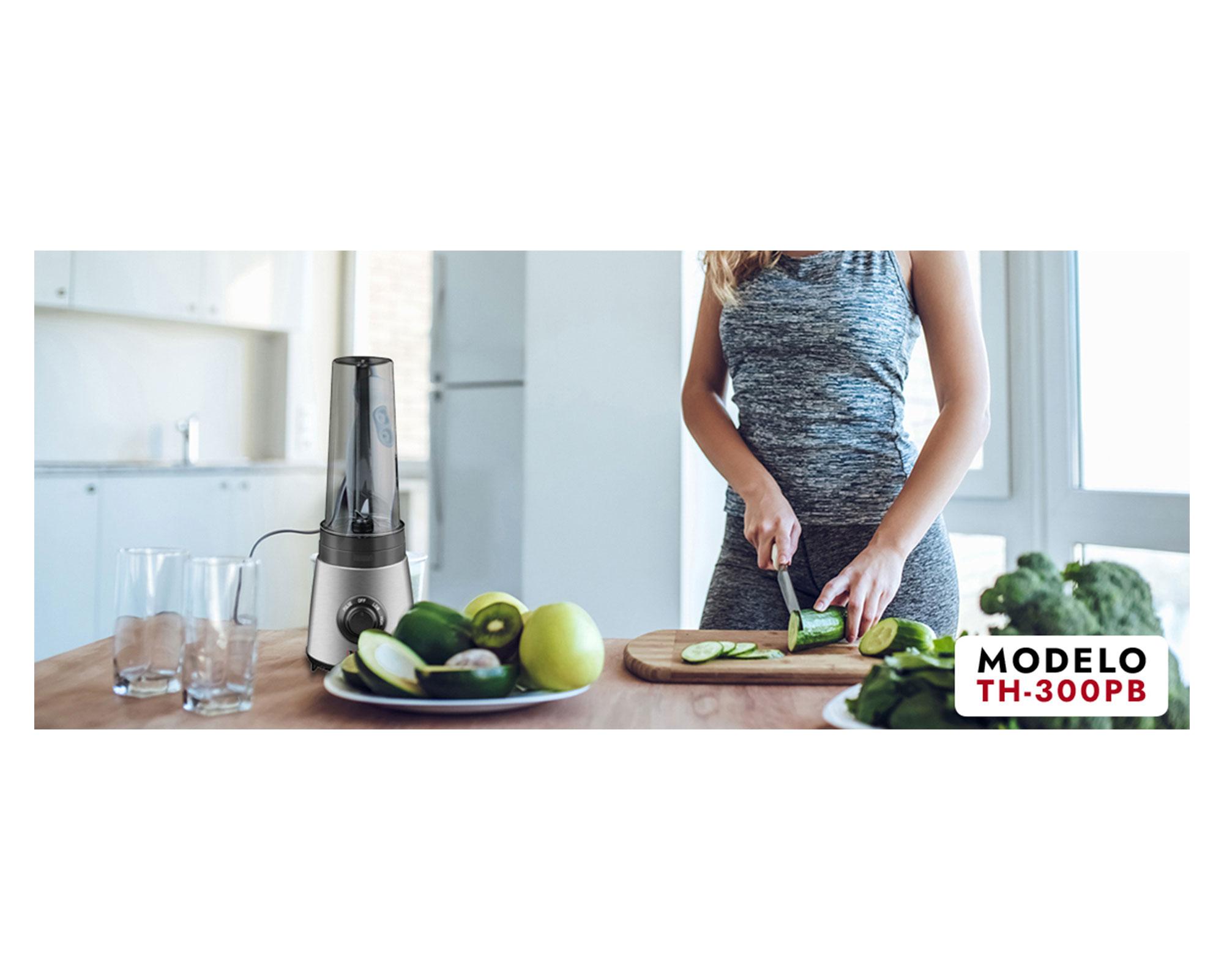 Licuadora personal 600 ml Blender TH-300PB cromo Thomas-5