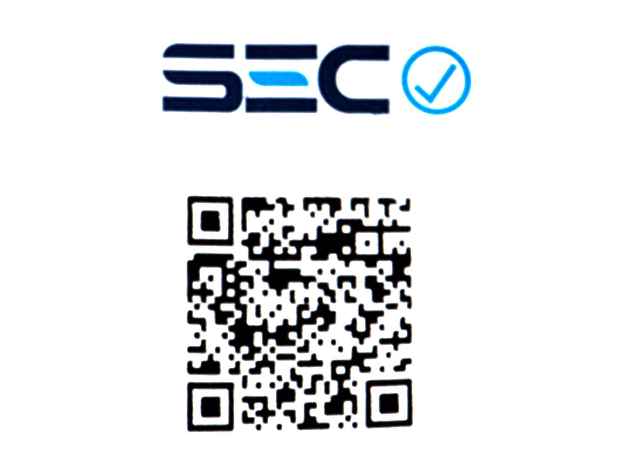 Placa armada tomacorriente 10/16A Classic blanco Schneider-5