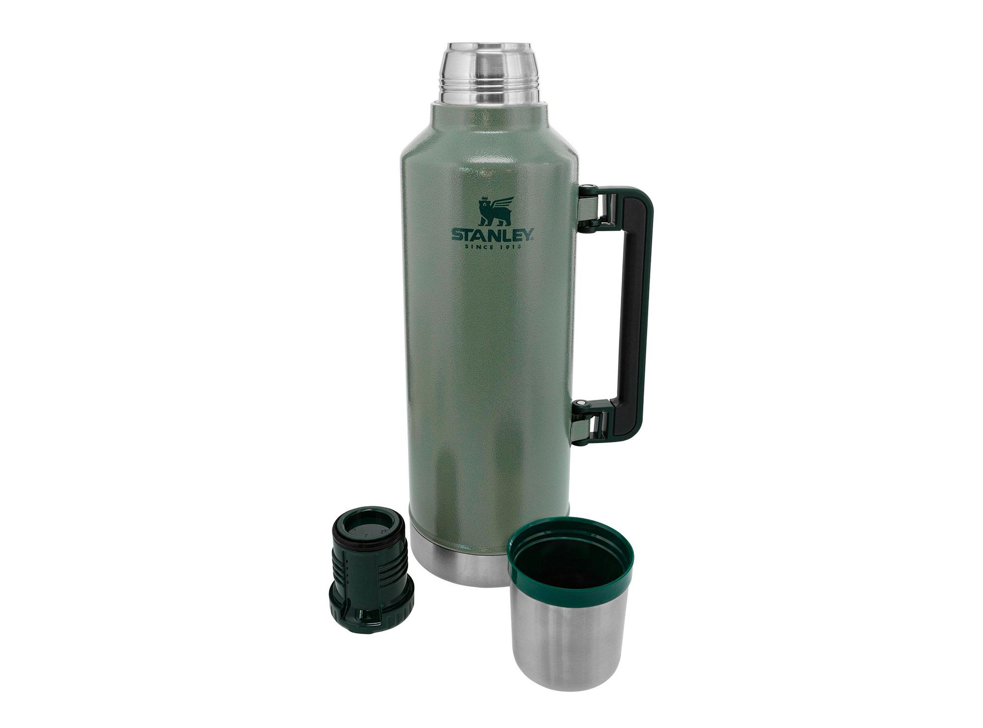 Termo 2,3 litros Classic verde Stanley.-1