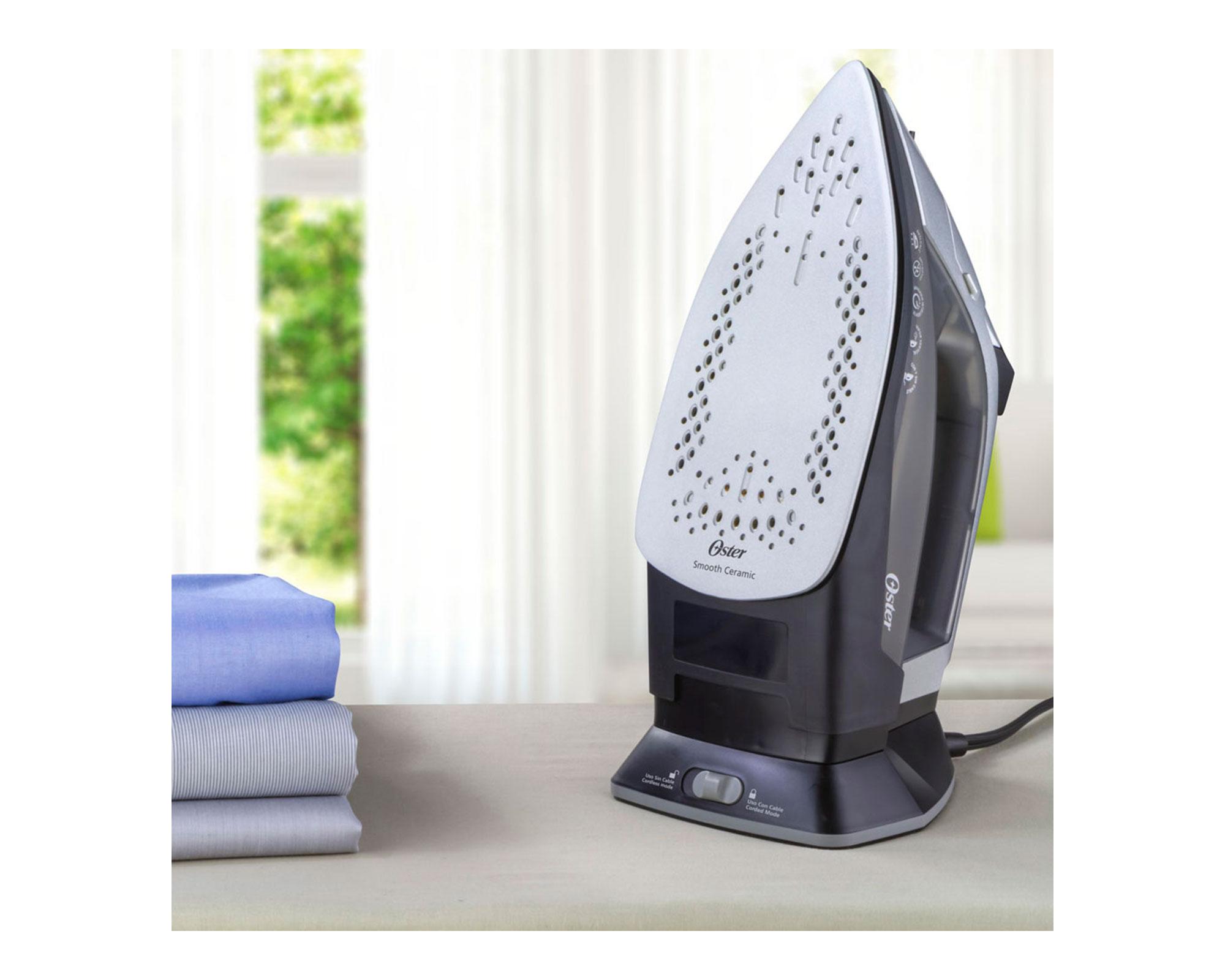 Plancha a vapor 2200W GCSTCC300-052 gris Oster-3