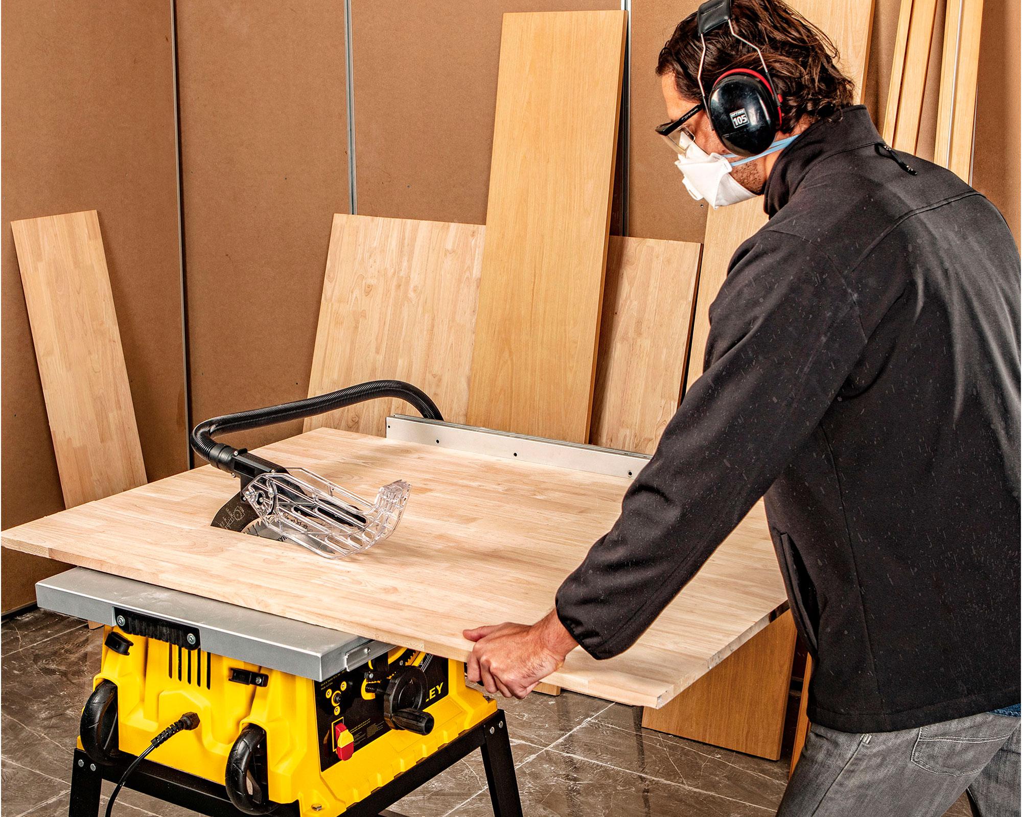 Sierra banco 1800W SST1801 + lijadora 240W SS24 Stanley.-9