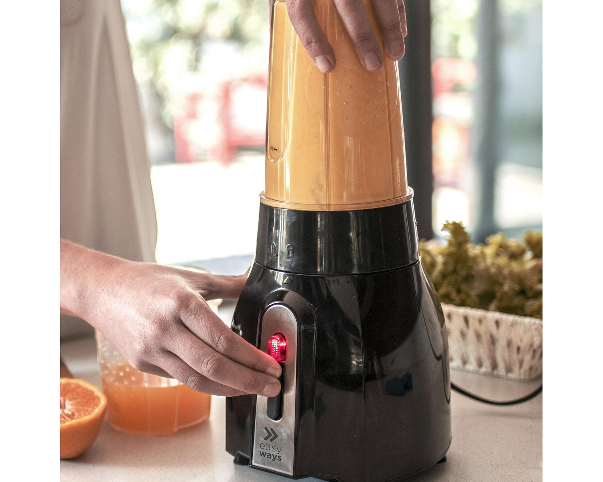 Licuadora personal 600 ml Nutri Blender negro EasyWays.-3