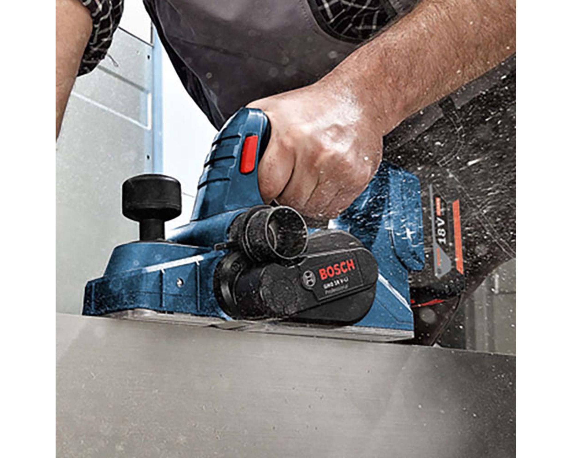 Cepillo carpintero inalámbrico 18V GHO 18V-LI .-3