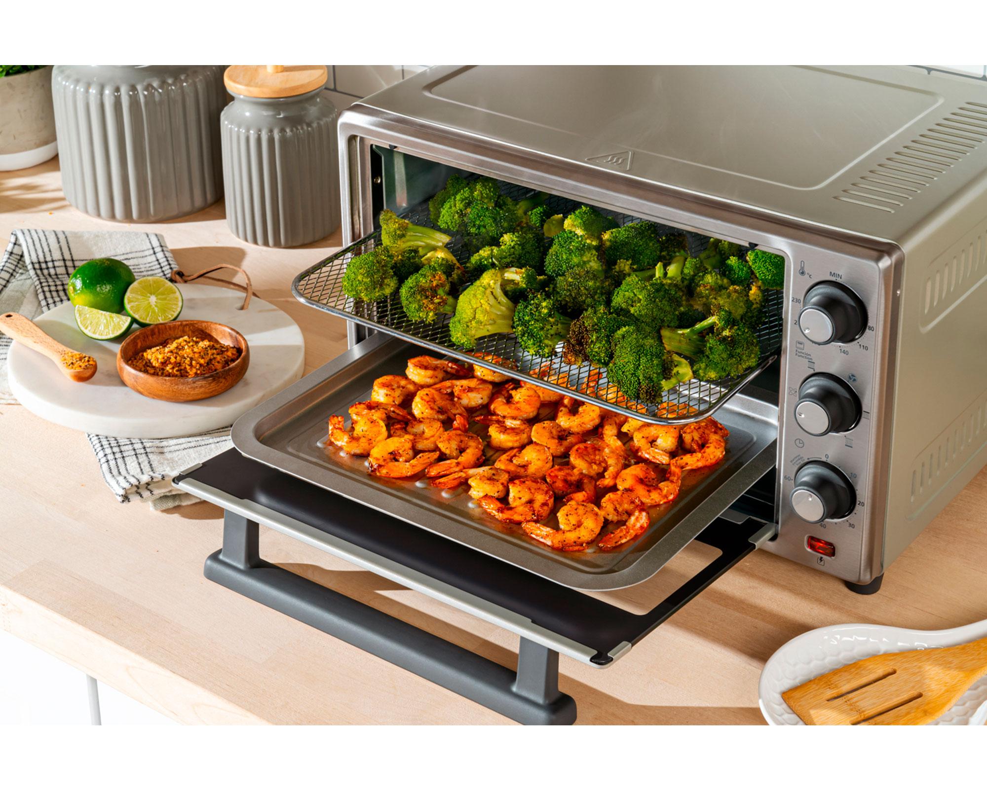 Horno eléctrico 25 litros con Air Fryer TSSTTVLS25 inox Oster.-3