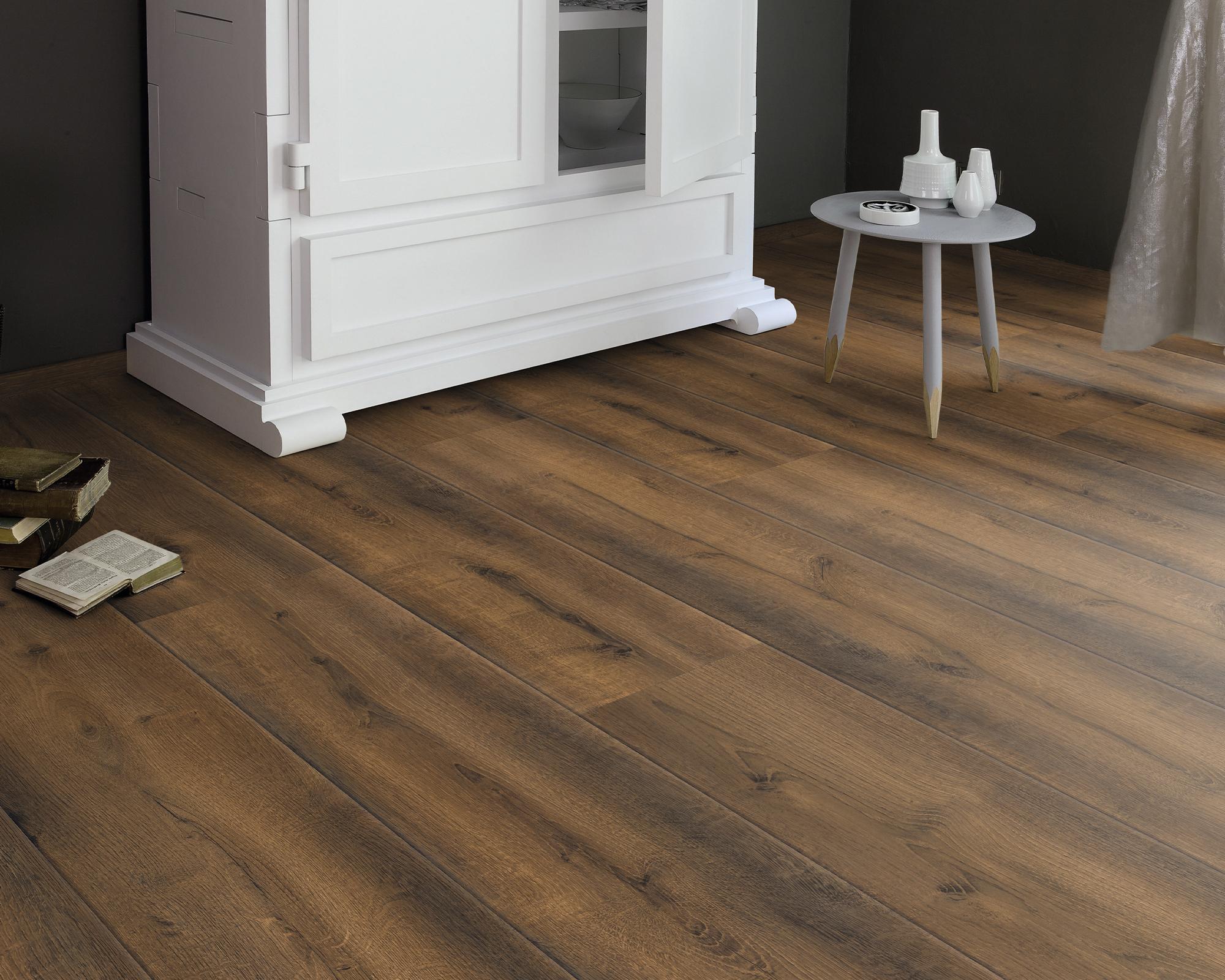 Piso flotante Aquapro Wood Venner Parquet oak roast 8.5 mm 2.36 m2-2