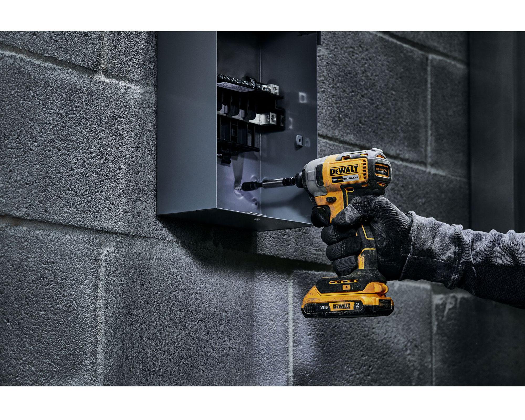Atornillador de impacto inalámbrico 1/4'' DCF7871B-B3 Dewalt-2