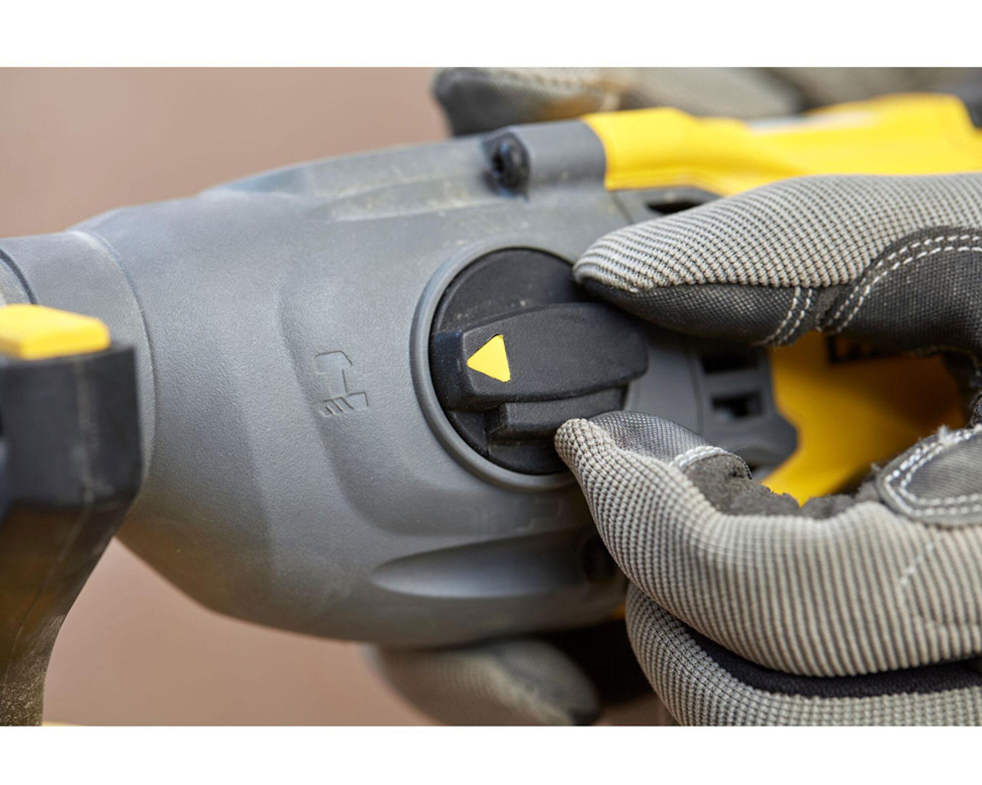 Rotomartillo SBH900-B2 Stanley-1