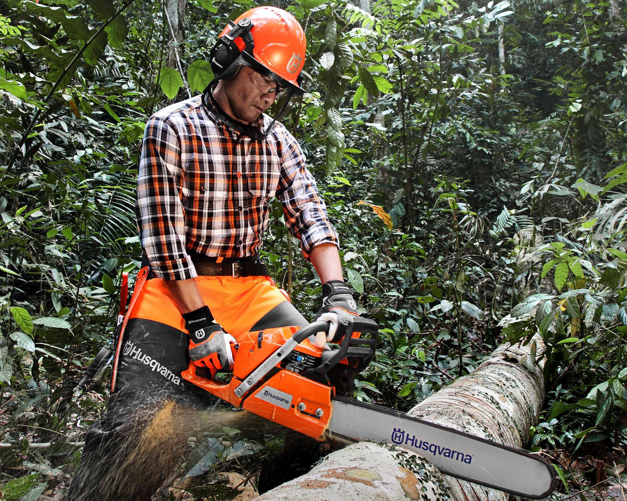 Motosierra  gasolina - aceite 372XP naranjo Husqvarna-2