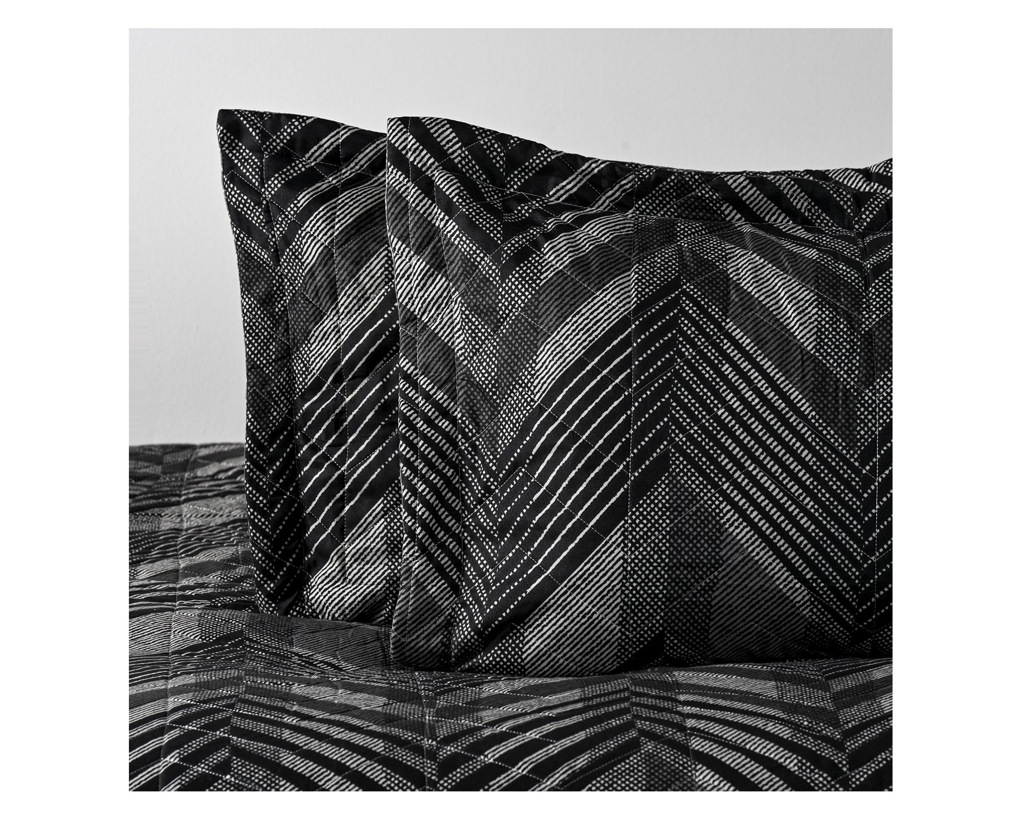 Quilt King Tambo American Family-1