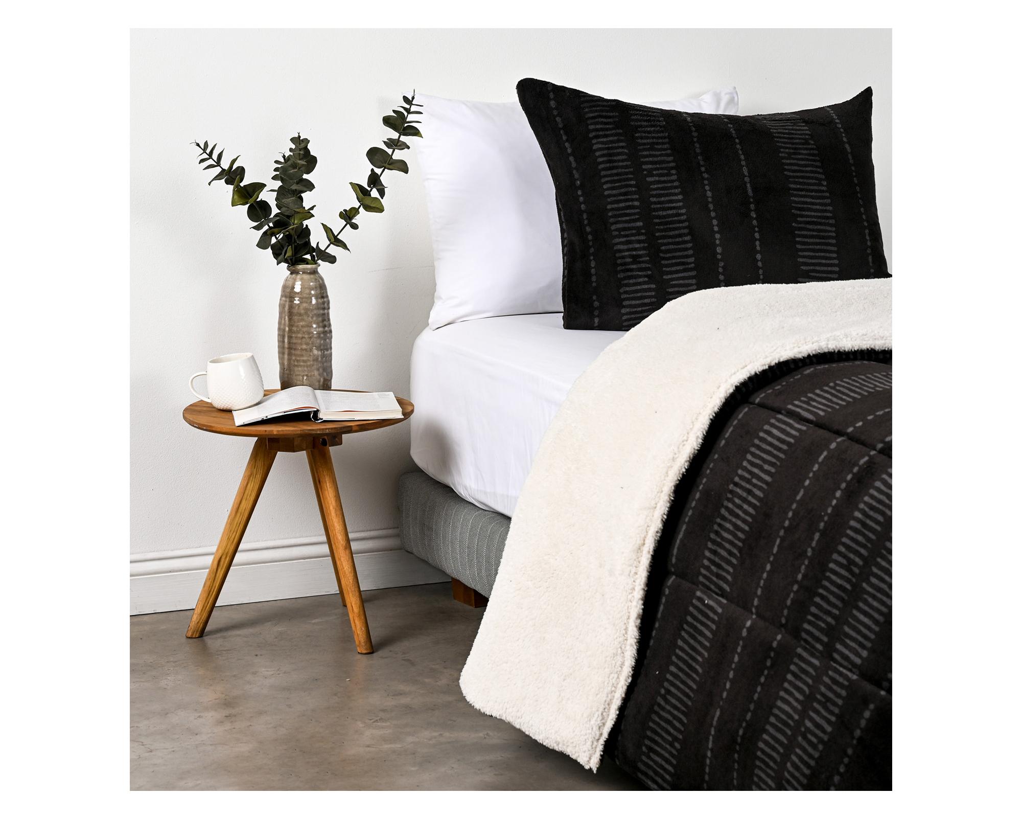 Plumón sherpa 1.5 plazas Garlo negro-1