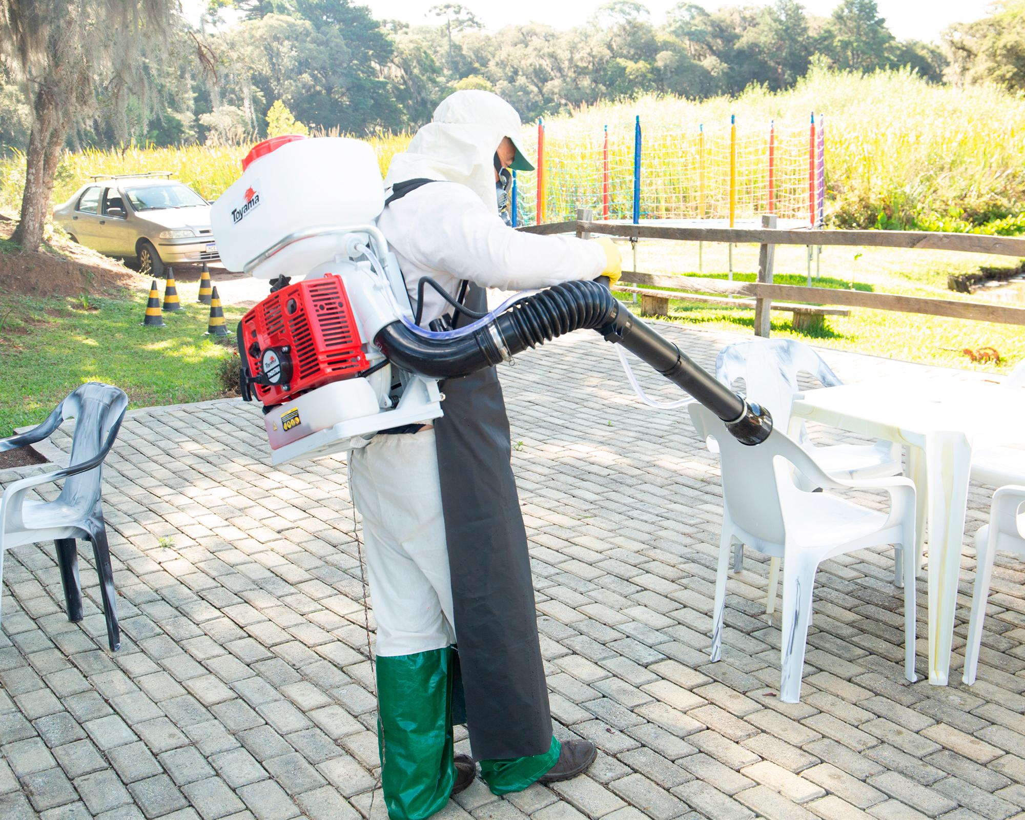 Pulverizador de espalda 14 litros rojo-2