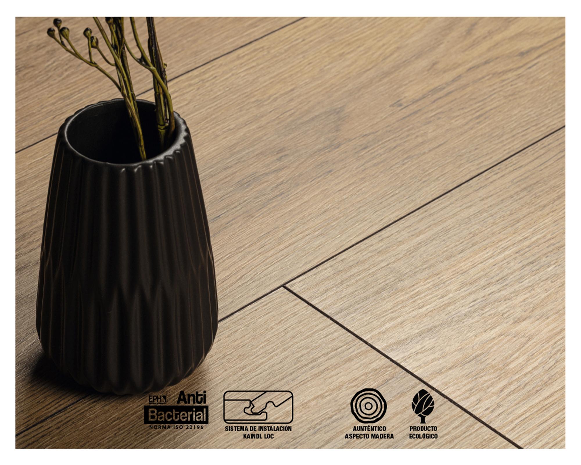 Piso flotante Classic Touch oak brera nature 8 mm 2.40 m2-4