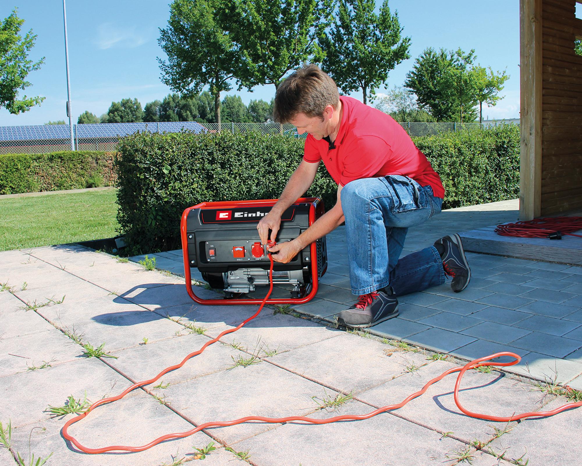 Generador TC-PG 25/1/E5 2400W 15 lt-10