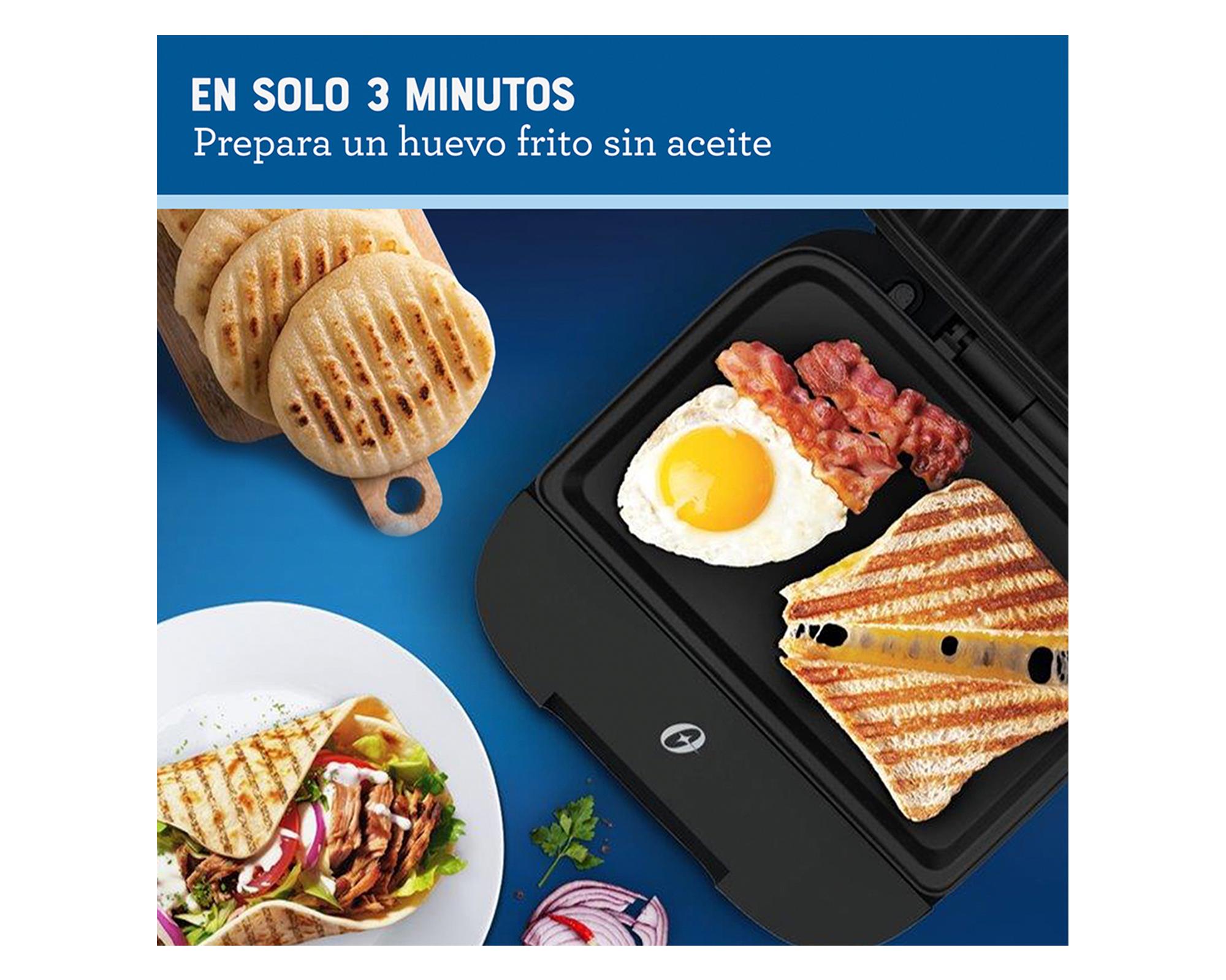 Sandwichera CKSTSM400-052 negro 750W-4