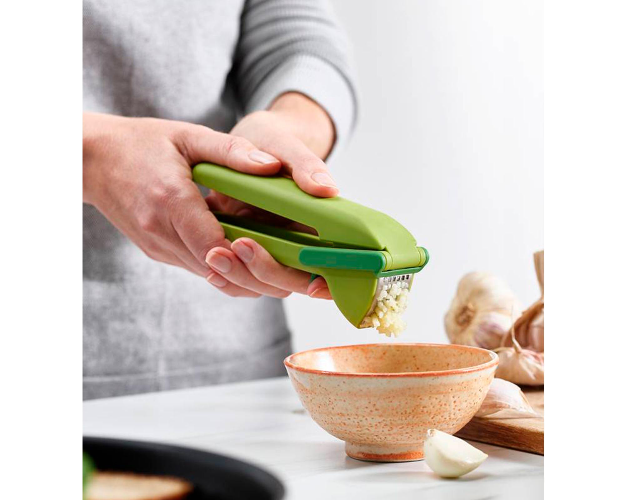 Prensa ajo verde claro 16x4.2x6 cm-4