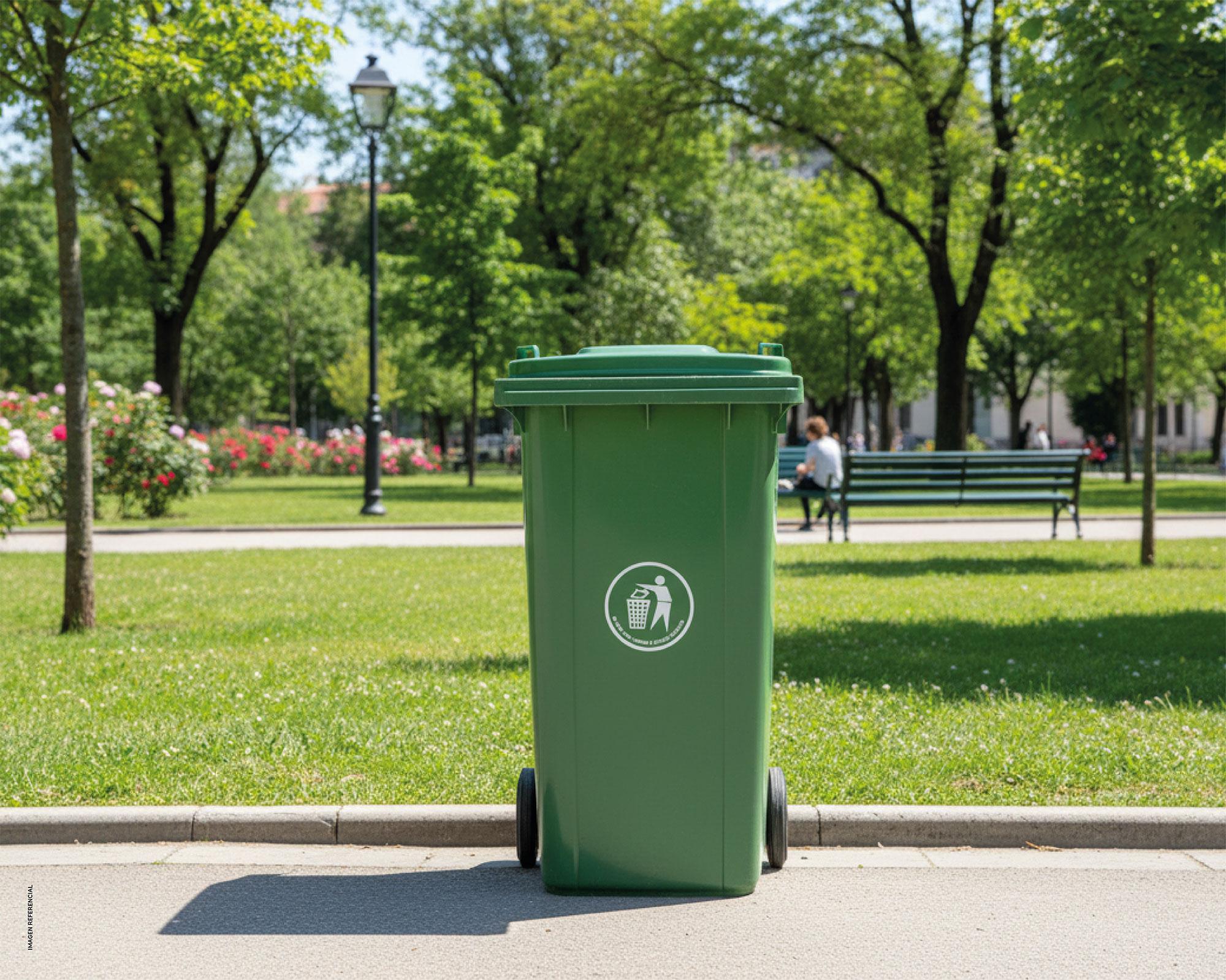 Basurero cuadrado verde 240 lt-2