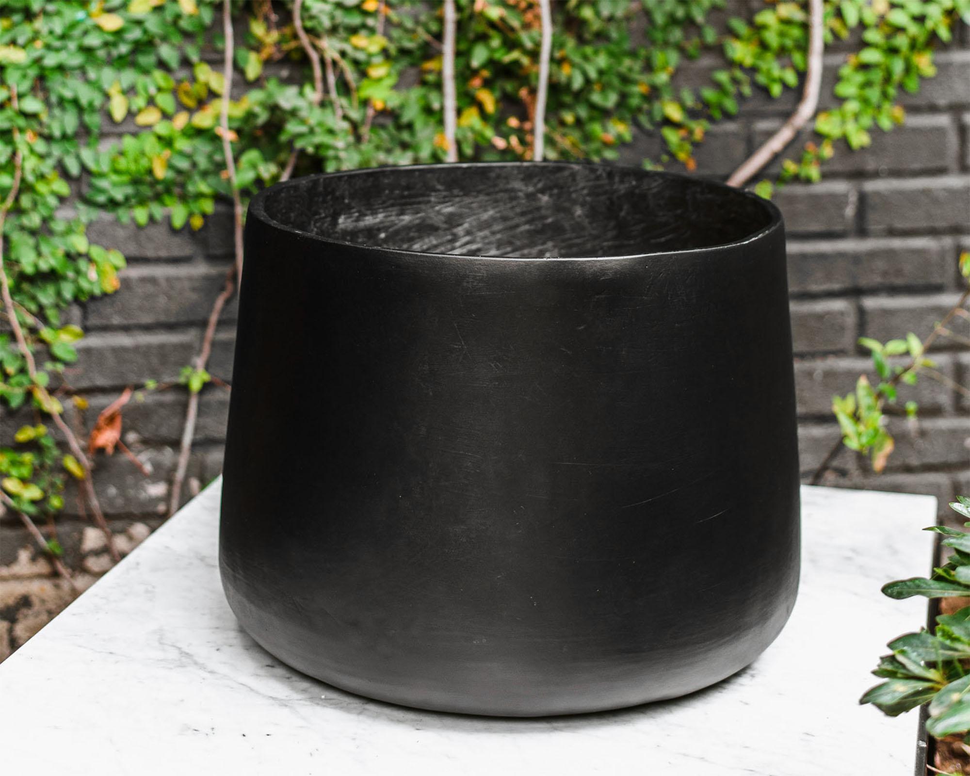 Macetero Marruecos negro 50 cm-1