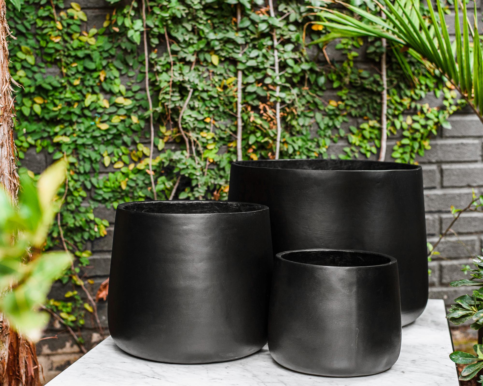 Macetero Marruecos negro 24x26 cm-2