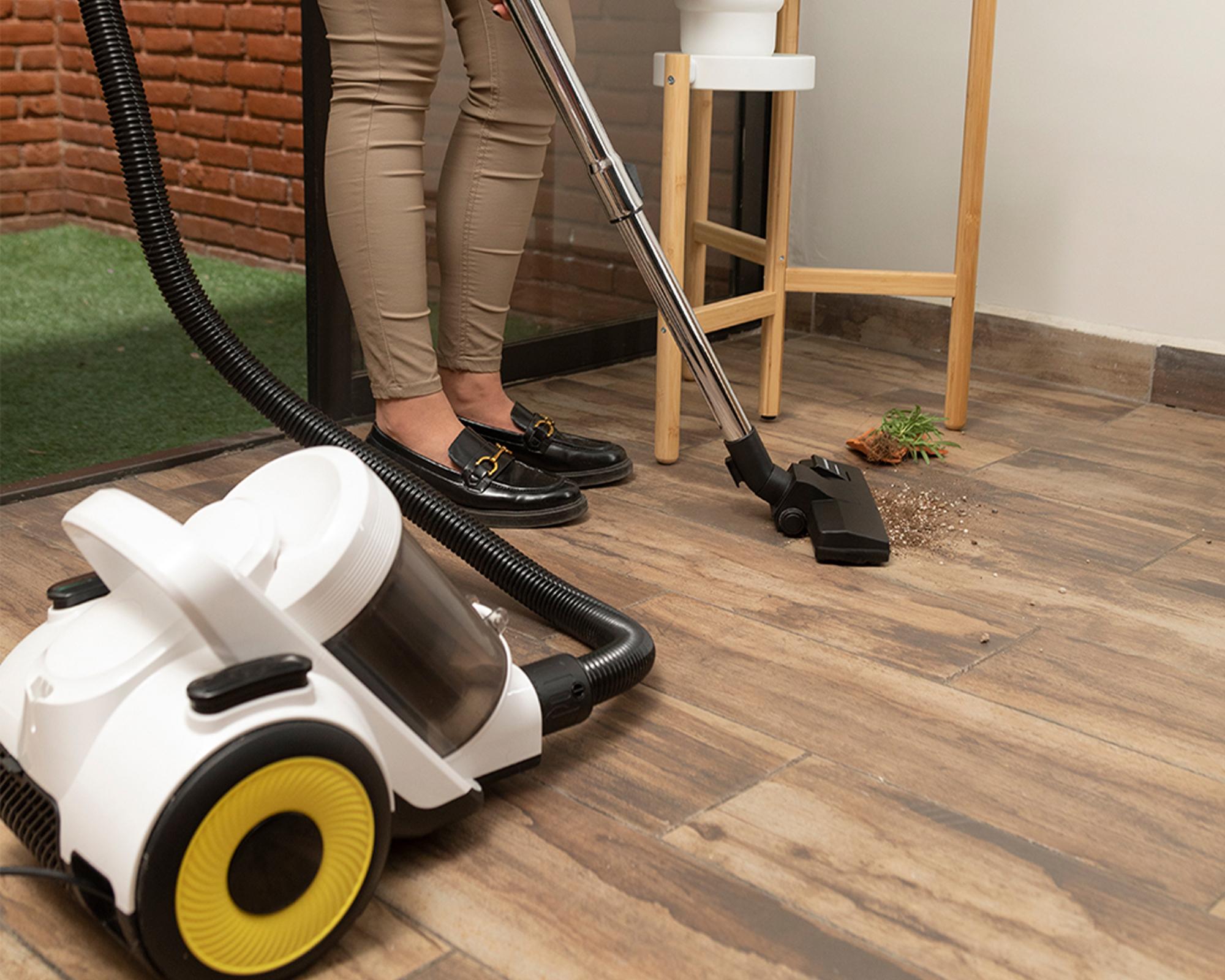 Aspiradora compacta VCL 3 Cyclonic blanco 1000W-5