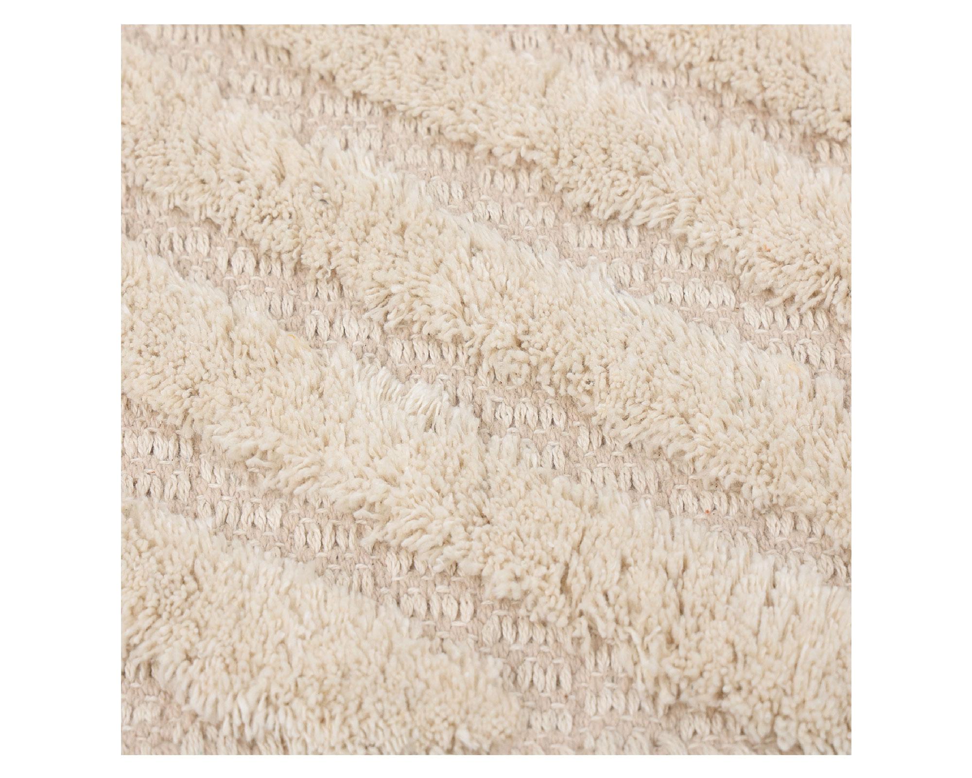Alfombra Líneas tufted 60x90 cm-2
